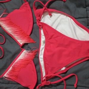 Victoria Secret NIP MD BS Fringe Tri Top String Bottom Strawberry 🍓